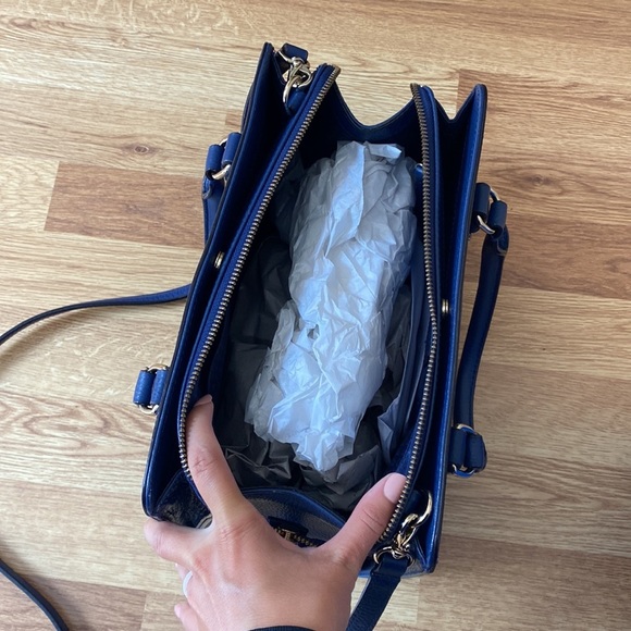 Kate Spade Navy Purse and Wallet - Picture 4 of 16